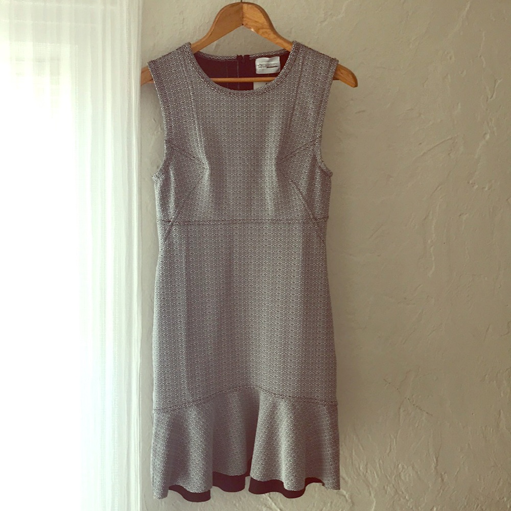 NWT Flattering, Airy Feminine Dress